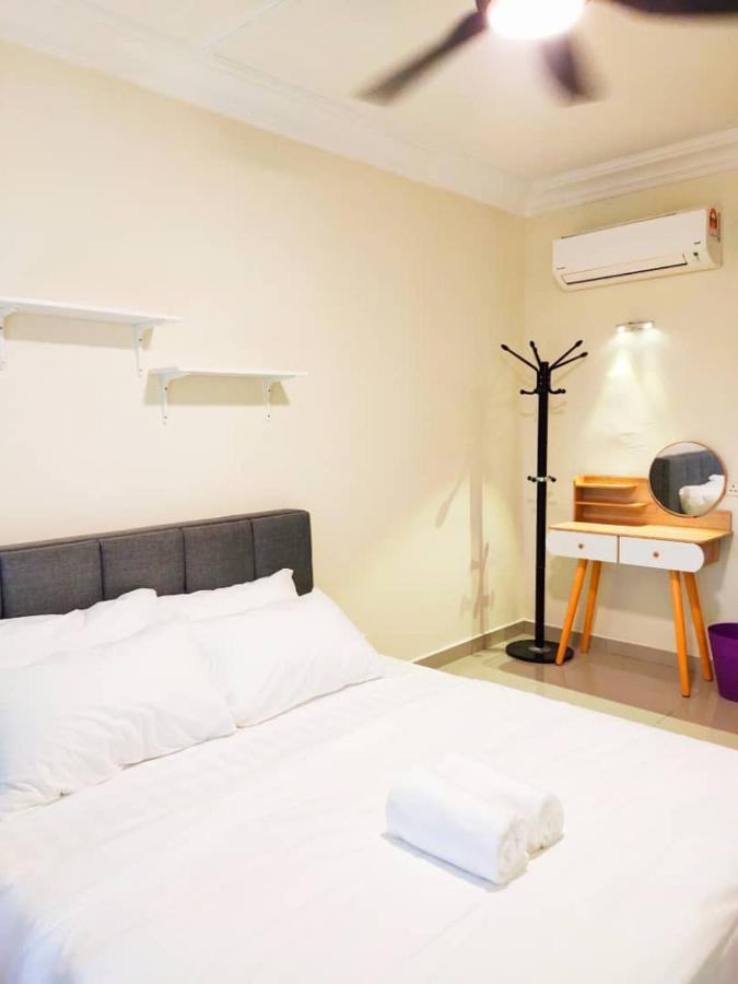 Hotel Lotus Desaru G510 By Jss à Bandar Penawar Extérieur photo