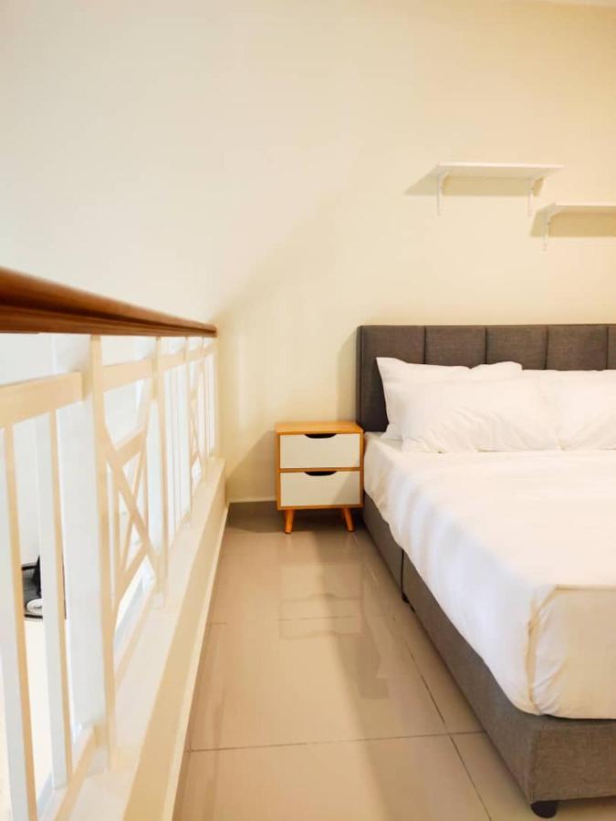 Hotel Lotus Desaru G510 By Jss à Bandar Penawar Extérieur photo