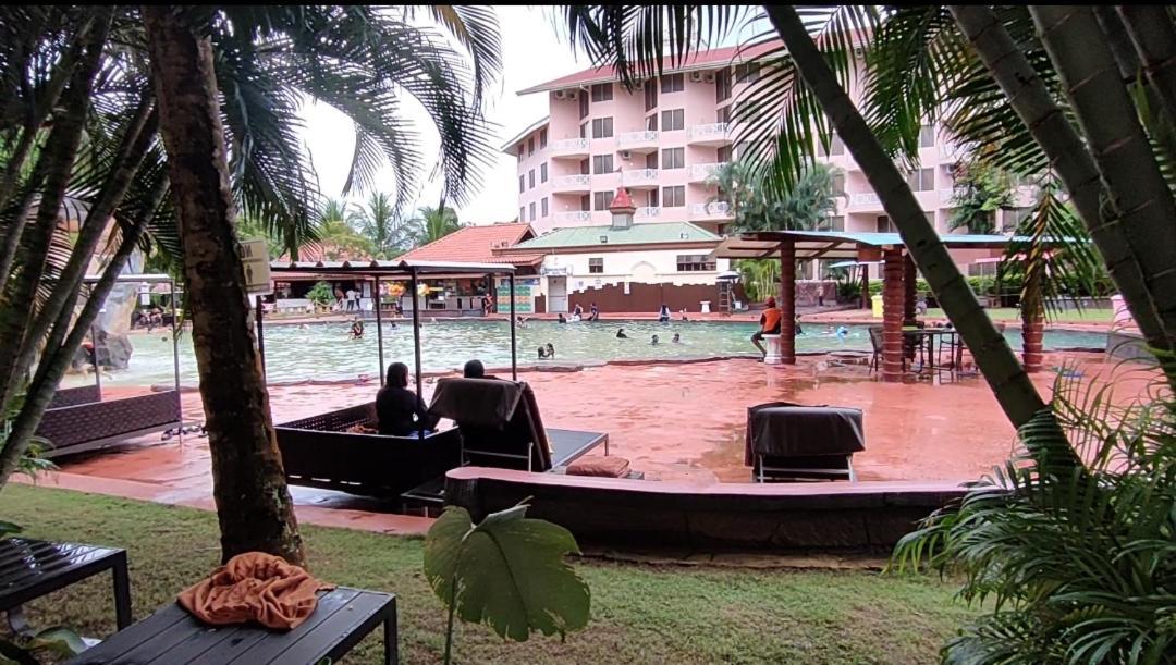 Hotel Lotus Desaru G510 By Jss à Bandar Penawar Extérieur photo